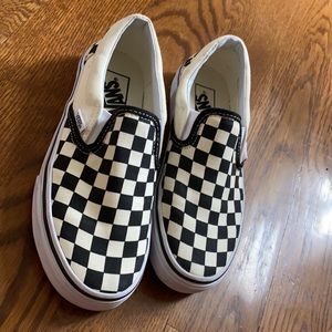 checkered vans